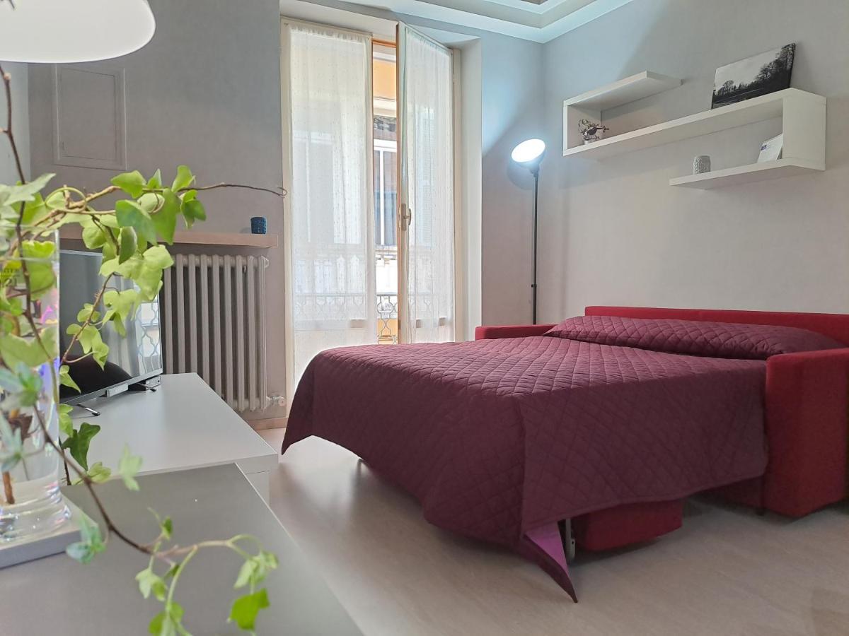 Appartamento Nel Cuore Di Parma - Laterale Via Farini Exterior foto